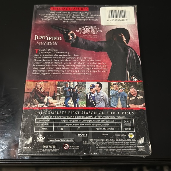 NIP Justified The Complete First Season Timothy Olyphant Never Opened - Picture 2 of 2